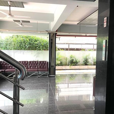 Hotel Airport Kk Nagpur Extérieur photo