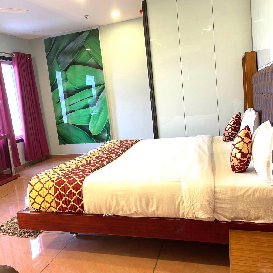 Hotel Airport Kk Nagpur Extérieur photo